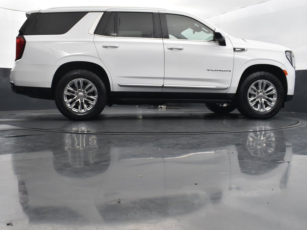 2023 GMC Yukon SLT - Photo 42