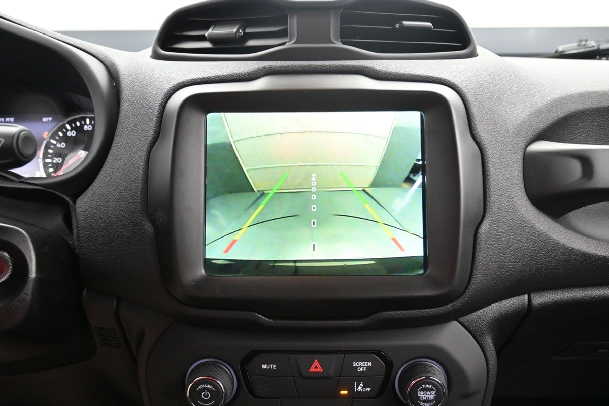 2023 Jeep Renegade Altitude - Photo 17
