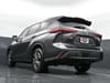 40 thumbnail image of  2023 Toyota Highlander Hybrid XLE