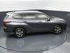 34 thumbnail image of  2023 Toyota Highlander Hybrid XLE