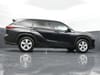 42 thumbnail image of  2023 Toyota Highlander L
