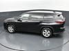 31 thumbnail image of  2023 Toyota Highlander L