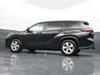 39 thumbnail image of  2023 Toyota Highlander L