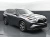 7 thumbnail image of  2023 Toyota Highlander XLE