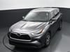 29 thumbnail image of  2023 Toyota Highlander XLE