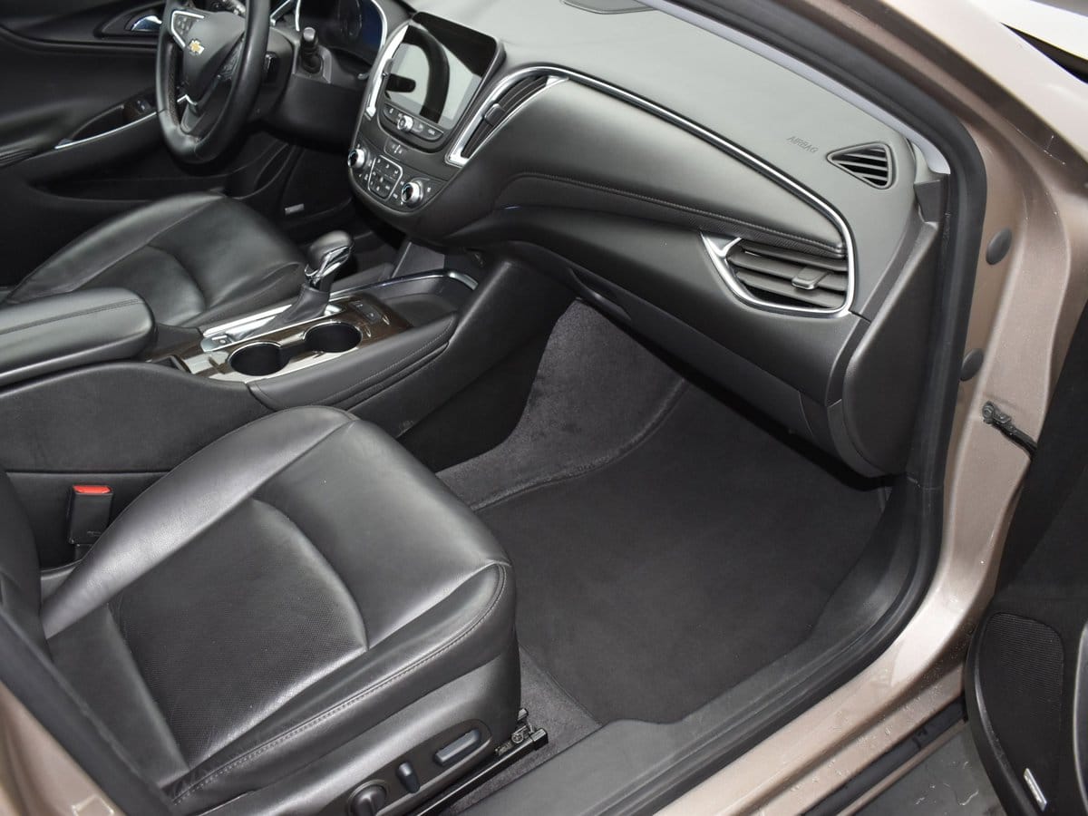 2024 Chevrolet Malibu 2LT - Photo 12