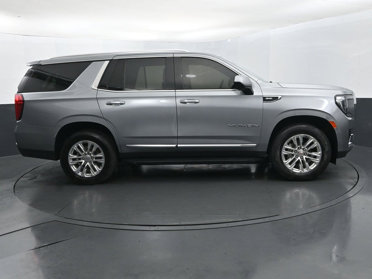 2024 GMC Yukon SLT - Photo 6