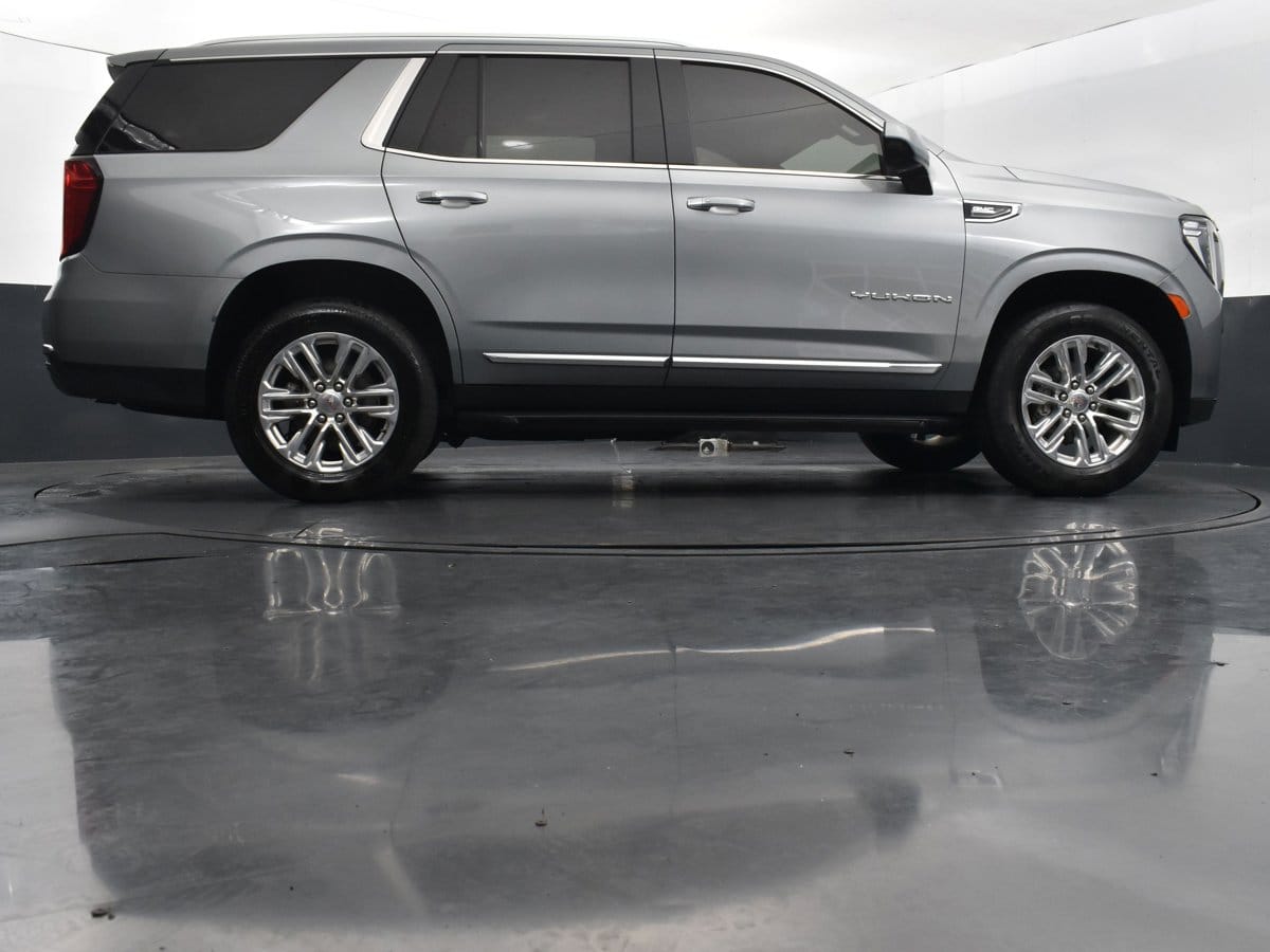2024 GMC Yukon SLT - Photo 42