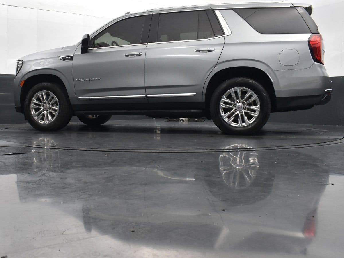 2024 GMC Yukon SLT - Photo 39