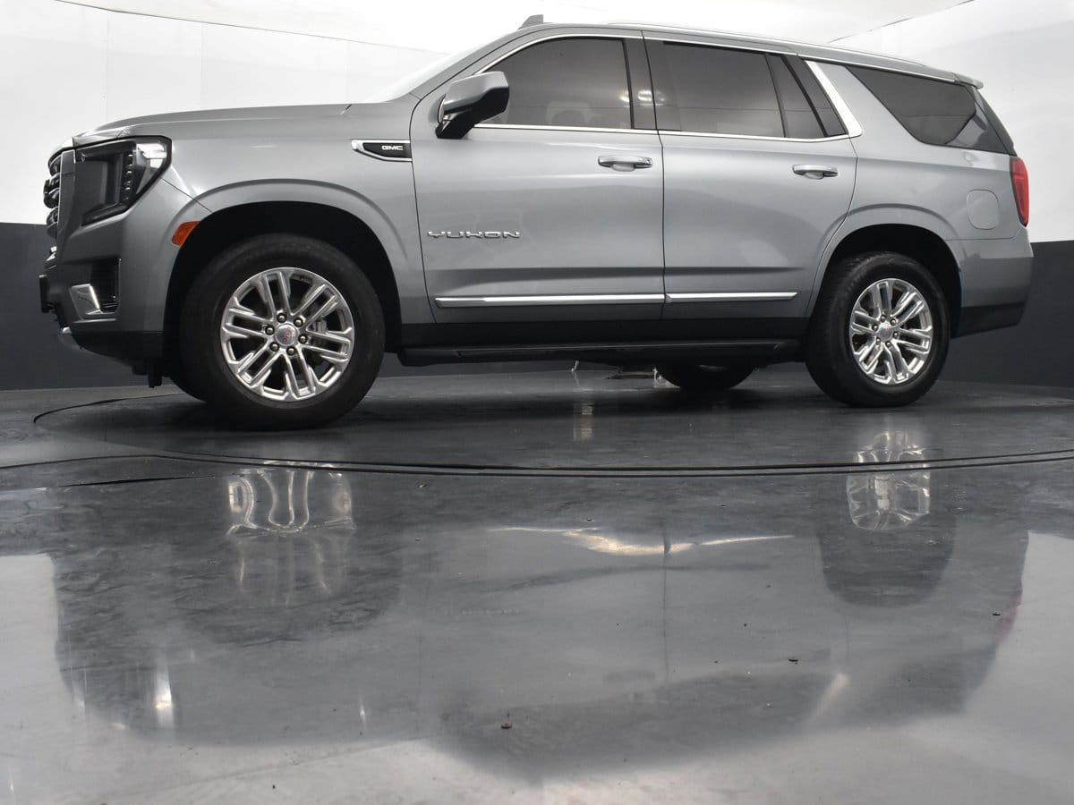 2024 GMC Yukon SLT - Photo 38