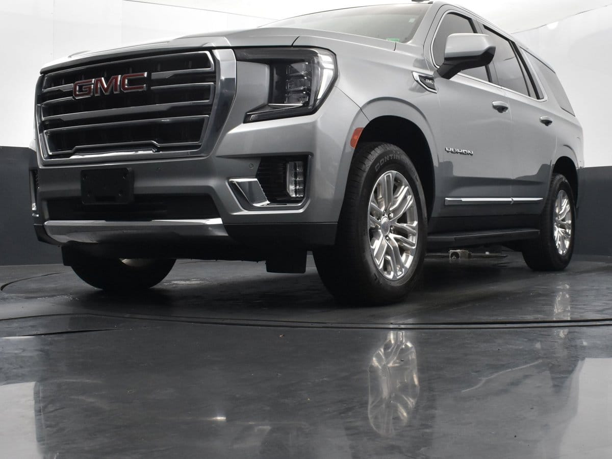 2024 GMC Yukon SLT - Photo 37