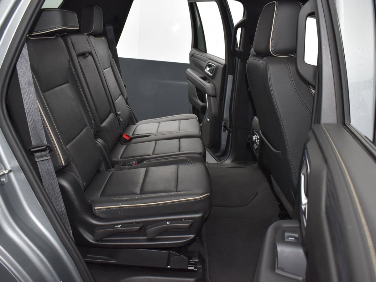 2024 GMC Yukon SLT - Photo 28