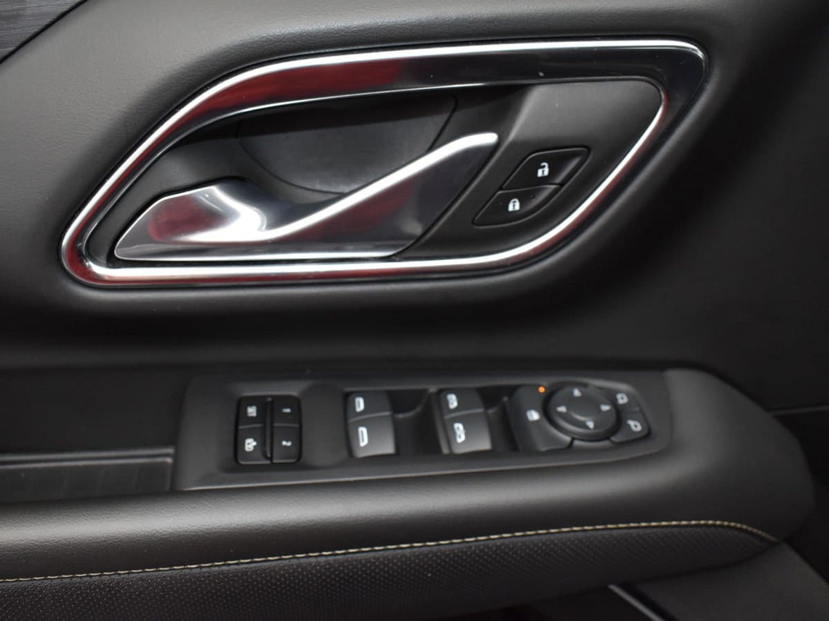 2024 GMC Yukon SLT - Photo 15
