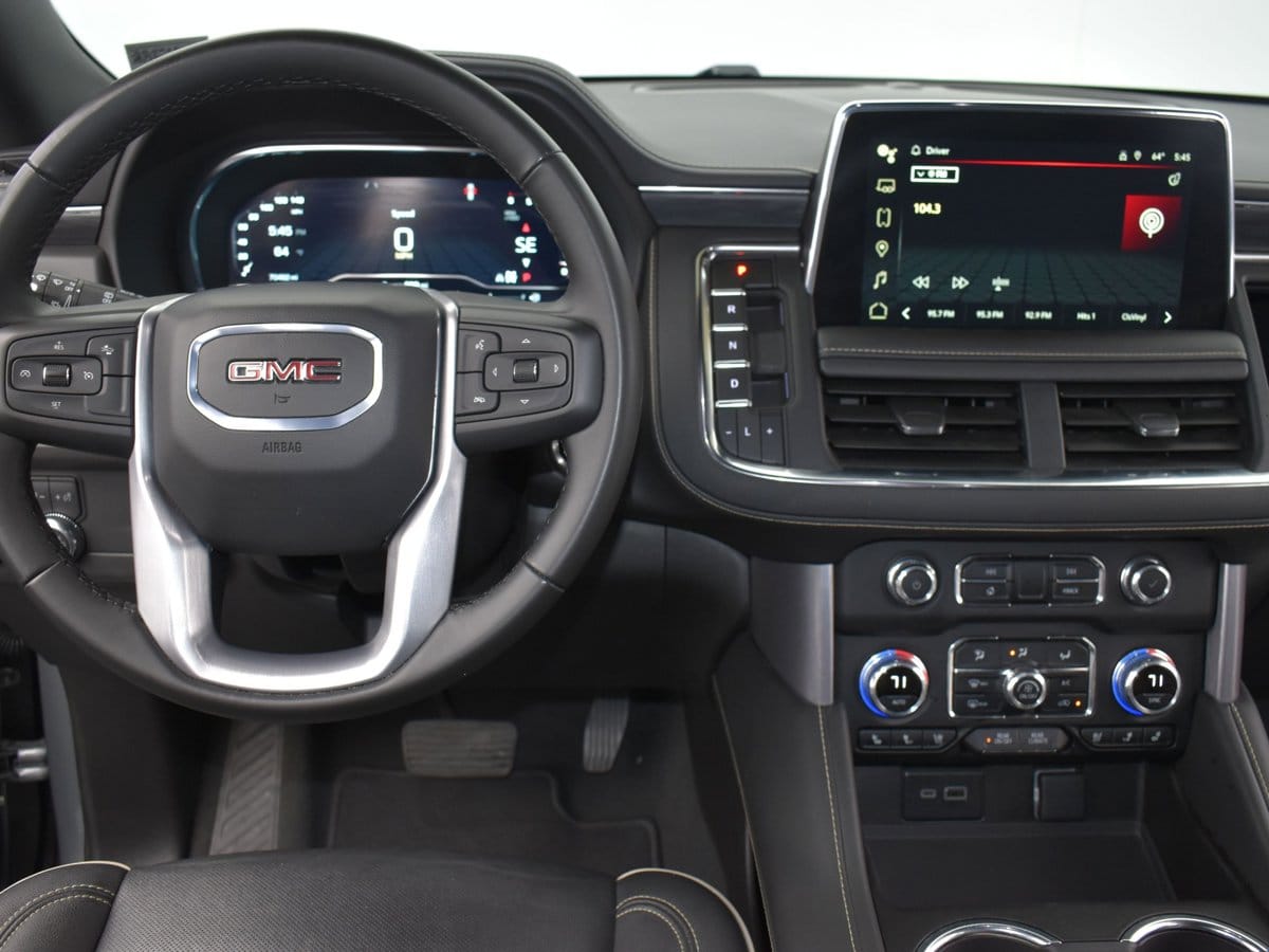 2024 GMC Yukon SLT - Photo 22