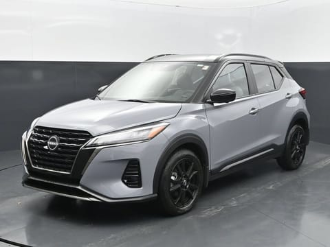 1 image of 2024 Nissan Kicks SR
