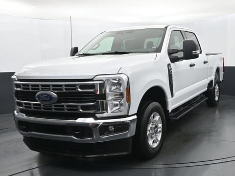 1 image of 2025 Ford Super Duty F-250 SRW XLT 4WD Crew Cab