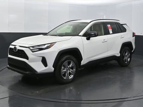 1 image of 2025 Toyota RAV4 Hybrid LE
