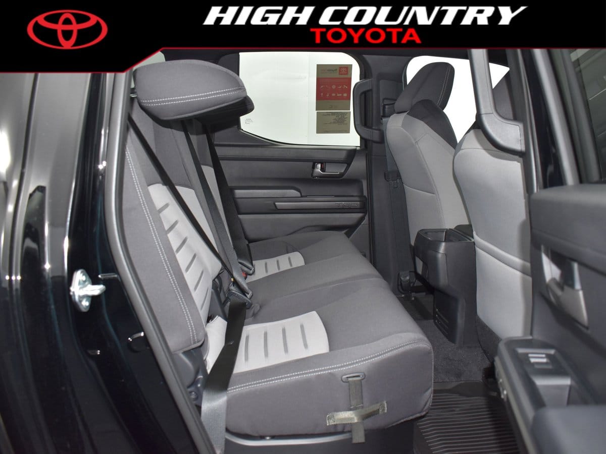 2025 Toyota Tacoma TRD Sport - Photo 11