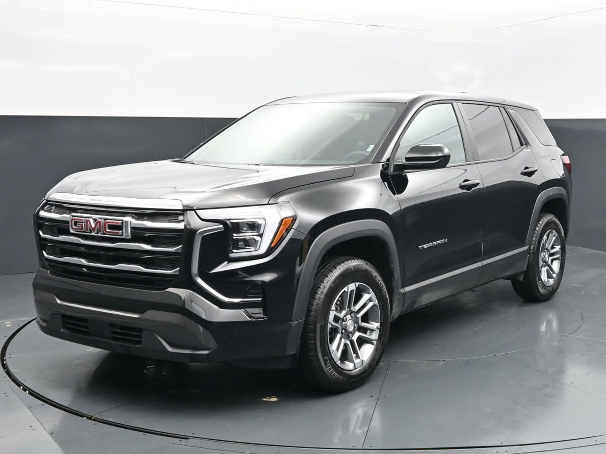 2026 GMC Terrain Elevation FWD's photo