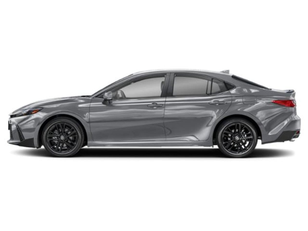 3 thumbnail image of  2026 Toyota Camry SE