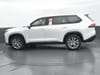3 thumbnail image of  2026 Toyota Grand Highlander