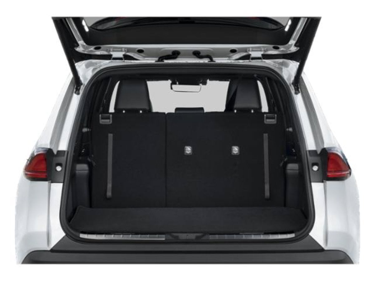 13 thumbnail image of  2026 Toyota Grand Highlander Hybrid Nightshade Edition