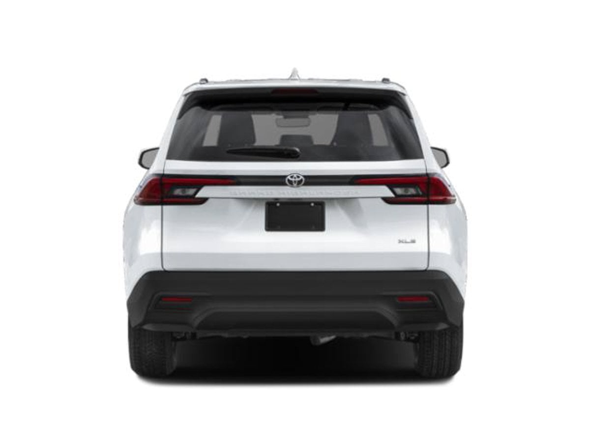 8 thumbnail image of  2026 Toyota Grand Highlander XLE