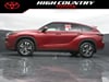 38 thumbnail image of  2026 Toyota Highlander Hybrid XLE