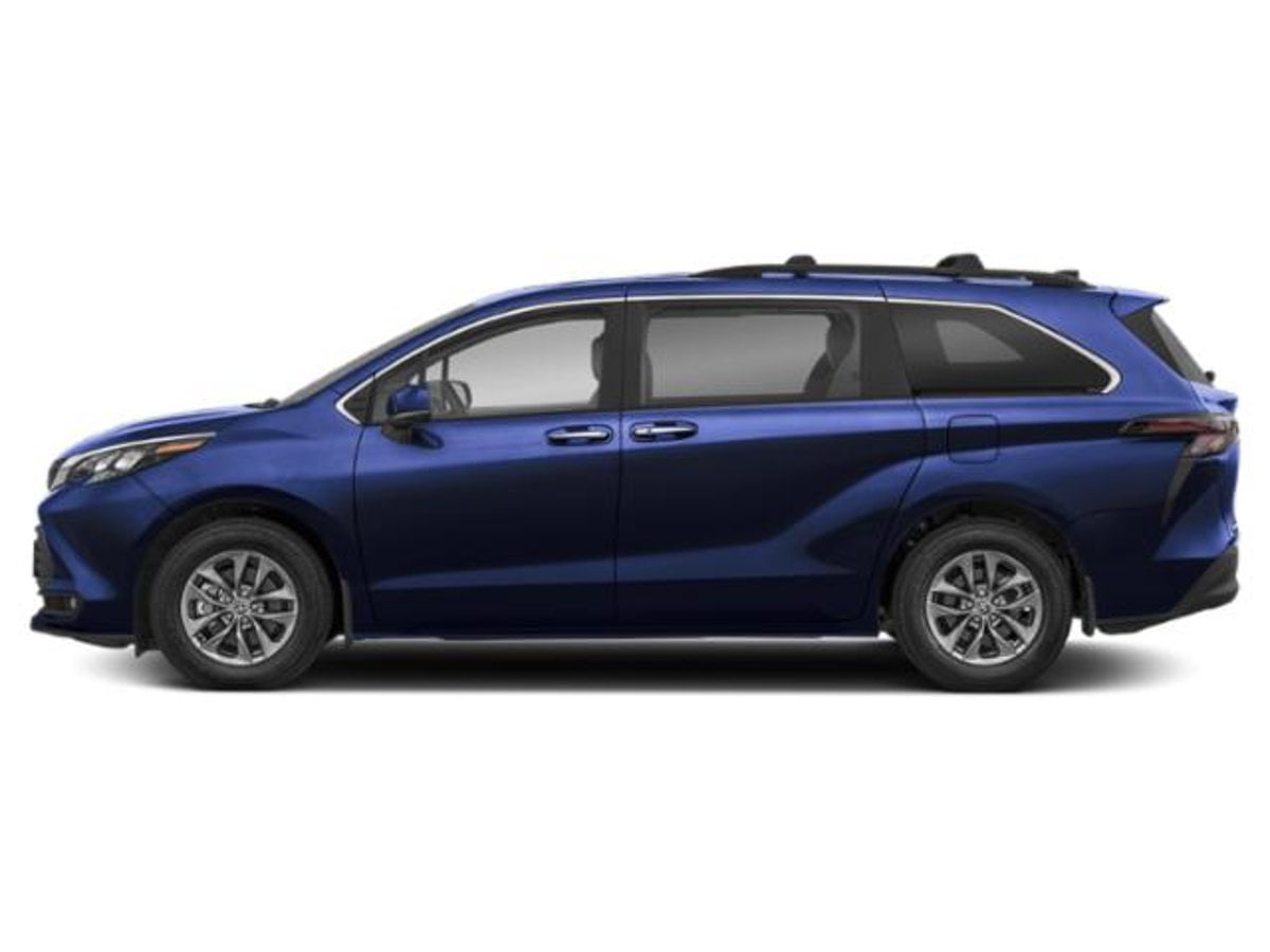 3 thumbnail image of  2026 Toyota Sienna XLE FWD 7-Passenger