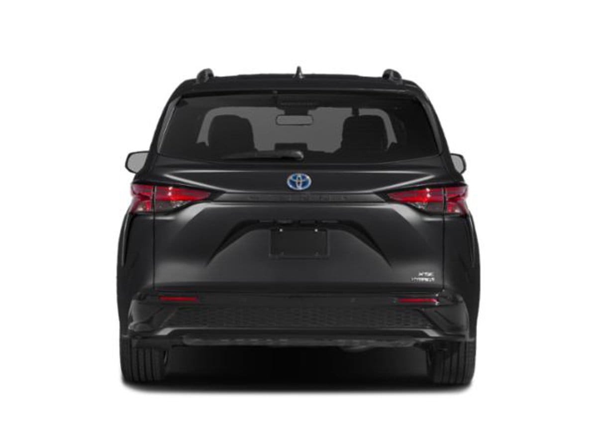 8 thumbnail image of  2026 Toyota Sienna XSE