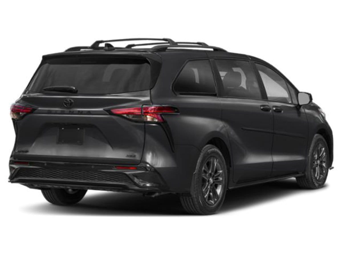 2 thumbnail image of  2026 Toyota Sienna XSE AWD