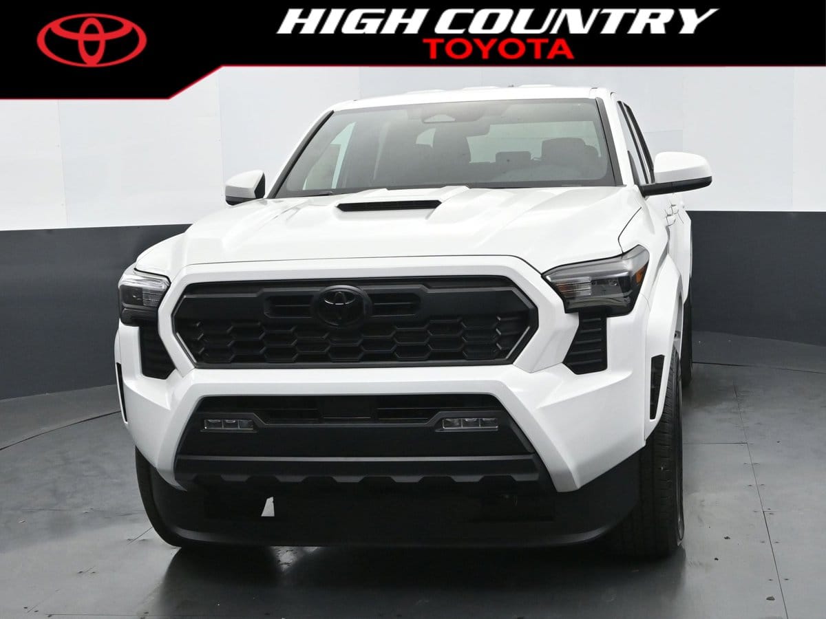 2026 Toyota Tacoma TRD Sport - Photo 8