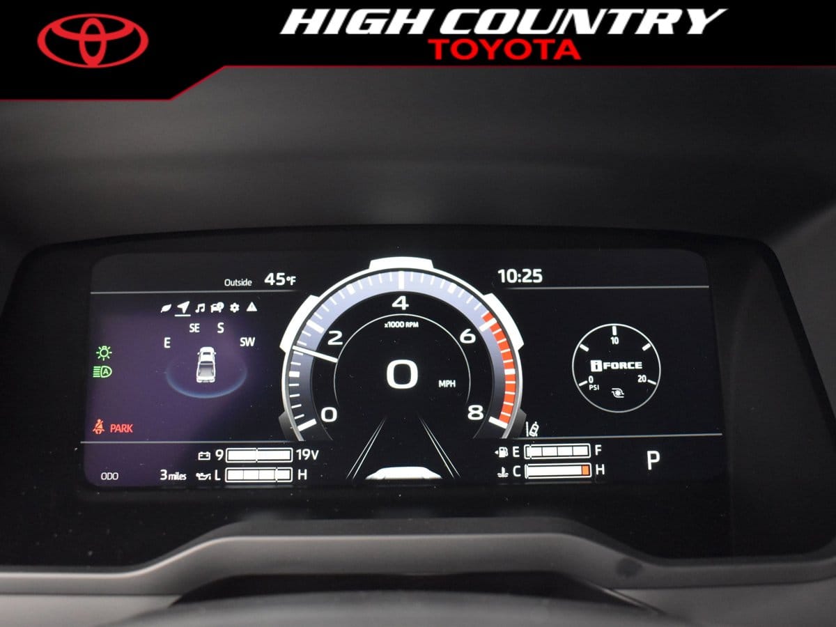 2026 Toyota Tundra Limited - Photo 16