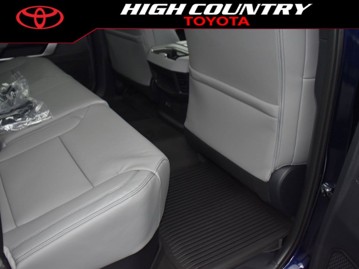 2026 Toyota Tundra Limited - Photo 11