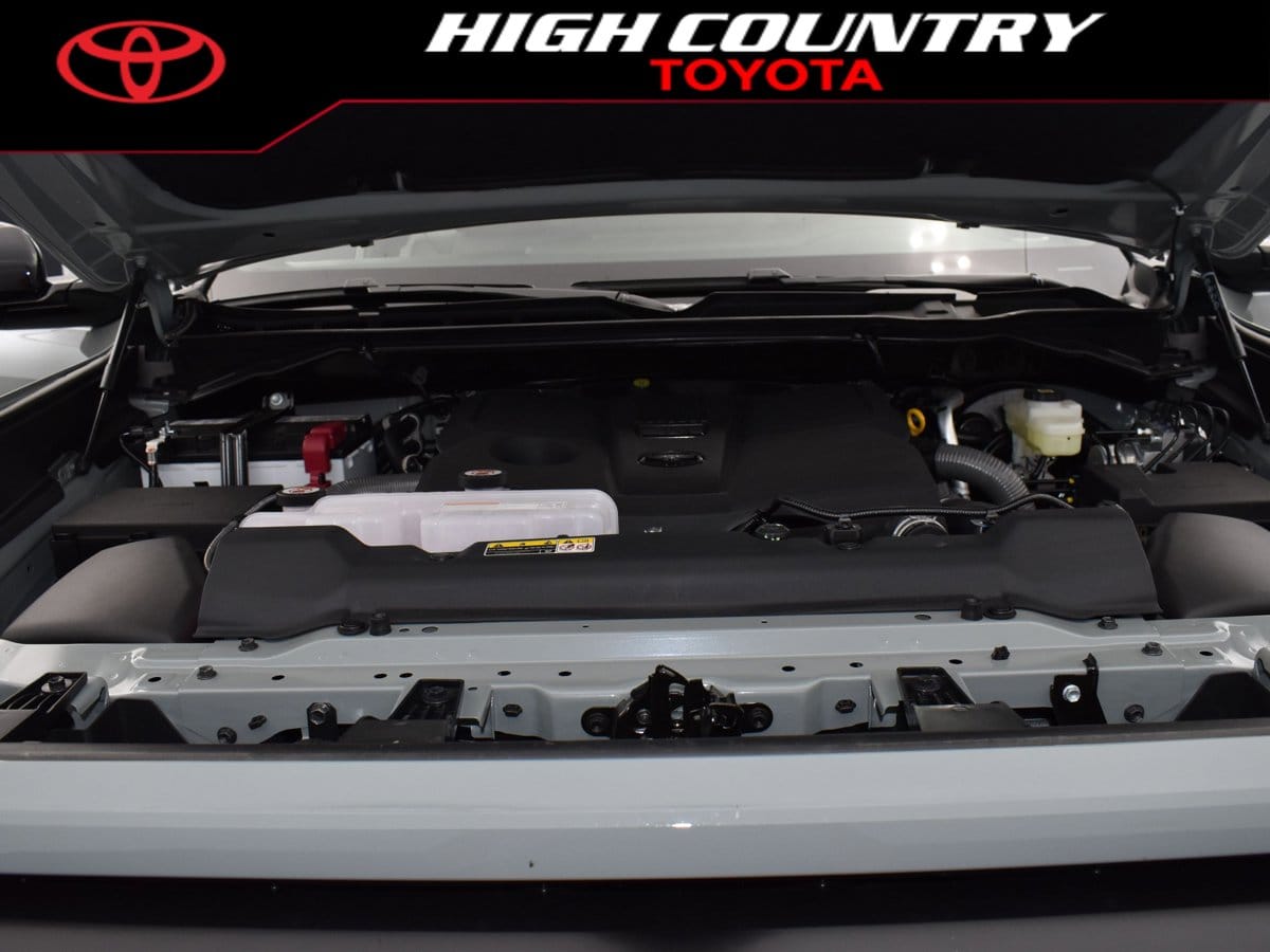 2026 Toyota Tundra Limited - Photo 25