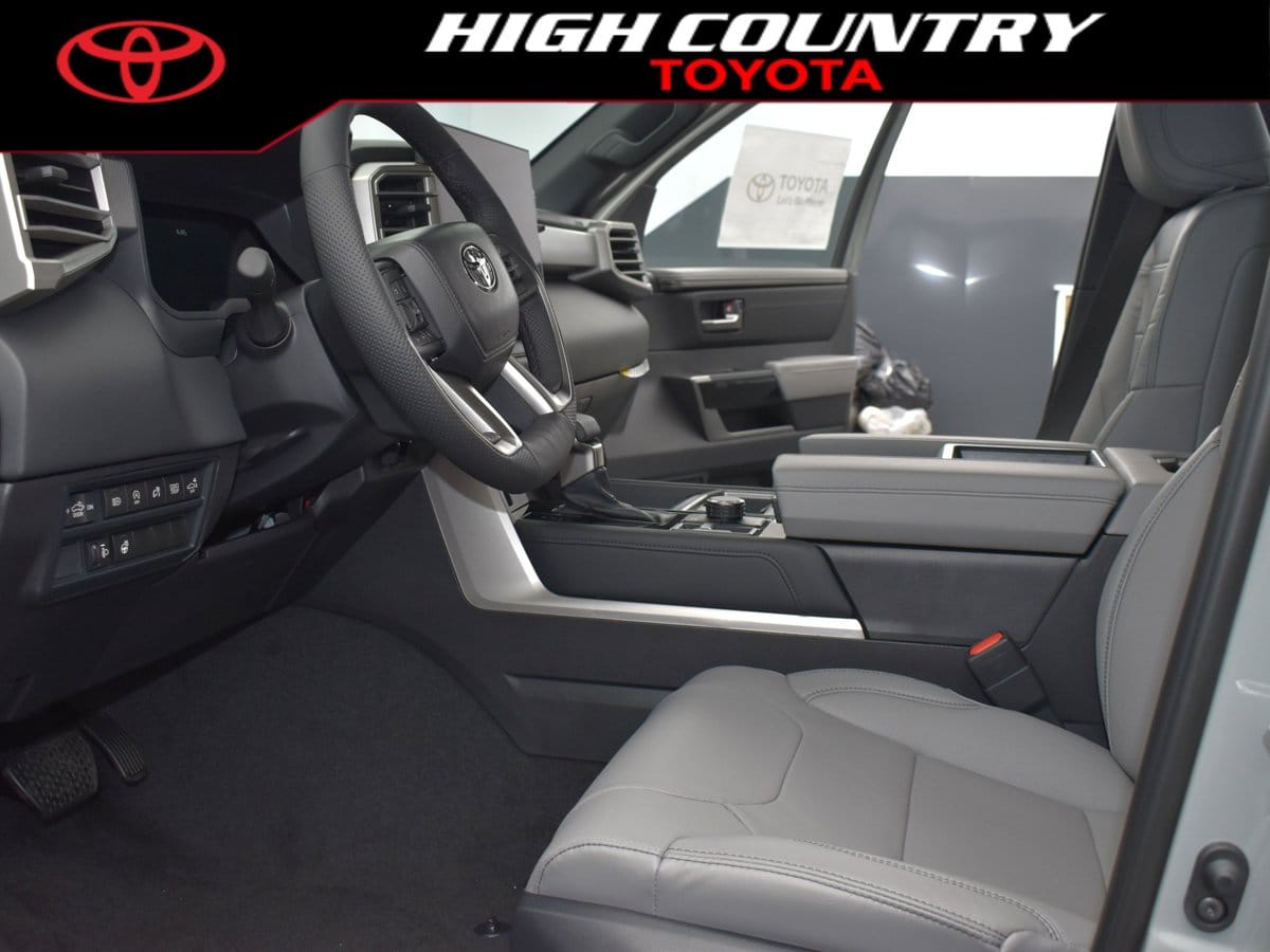 2026 Toyota Tundra Limited - Photo 16