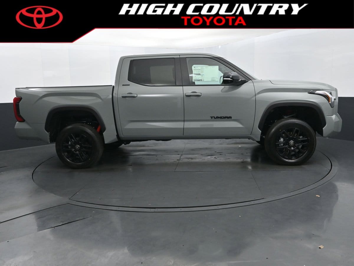 2026 Toyota Tundra Limited - Photo 6