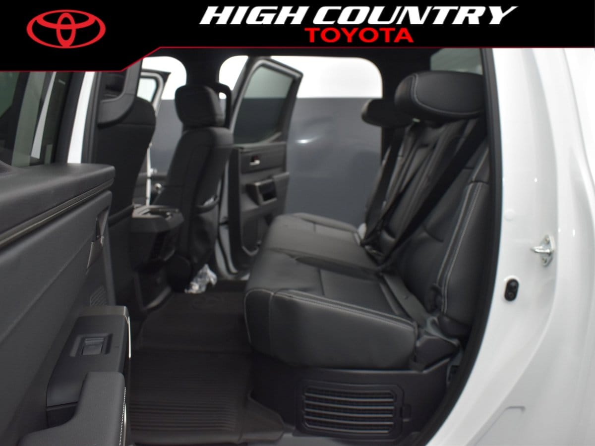 2026 Toyota Tundra Limited - Photo 14