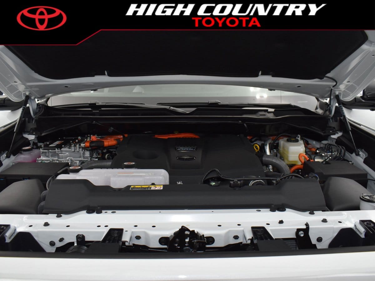 2026 Toyota Tundra Limited - Photo 24