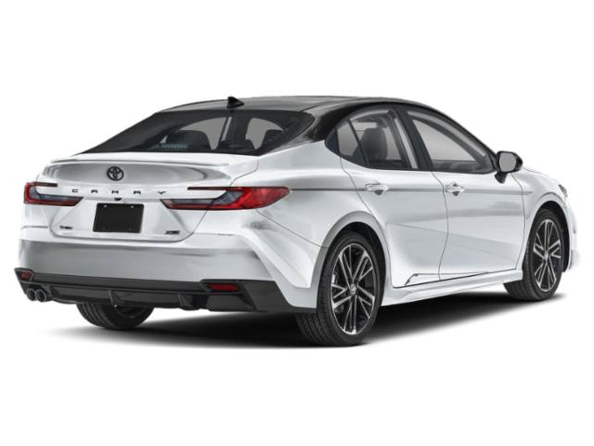 2 thumbnail image of  2027 Toyota Camry XSE