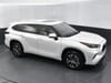 36 thumbnail image of  2025 Toyota Highlander Hybrid XLE