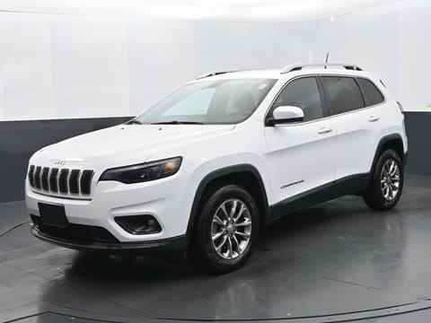 1 image of 2020 Jeep Cherokee Latitude Plus