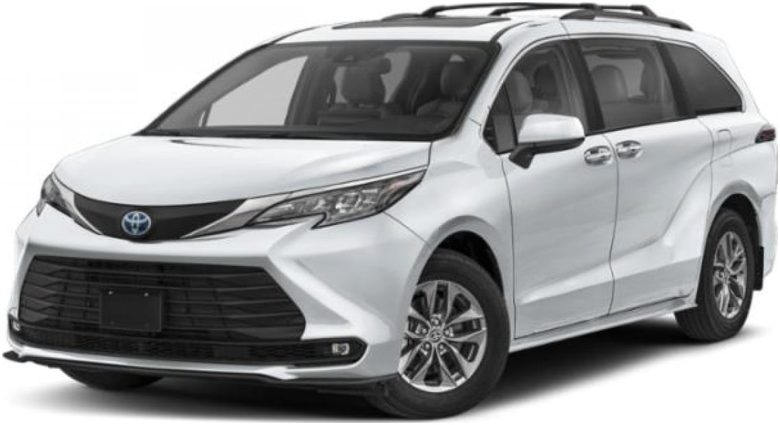2026 Toyota Sienna XLE's photo