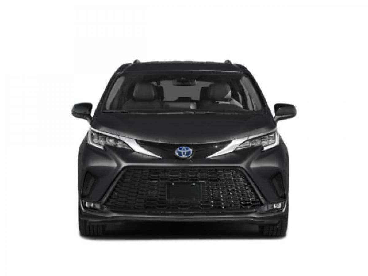 7 thumbnail image of  2026 Toyota Sienna XSE