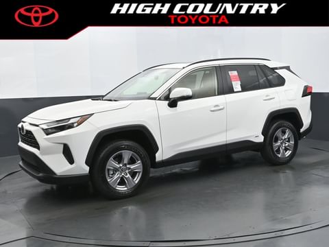 1 image of 2025 Toyota RAV4 Hybrid XLE