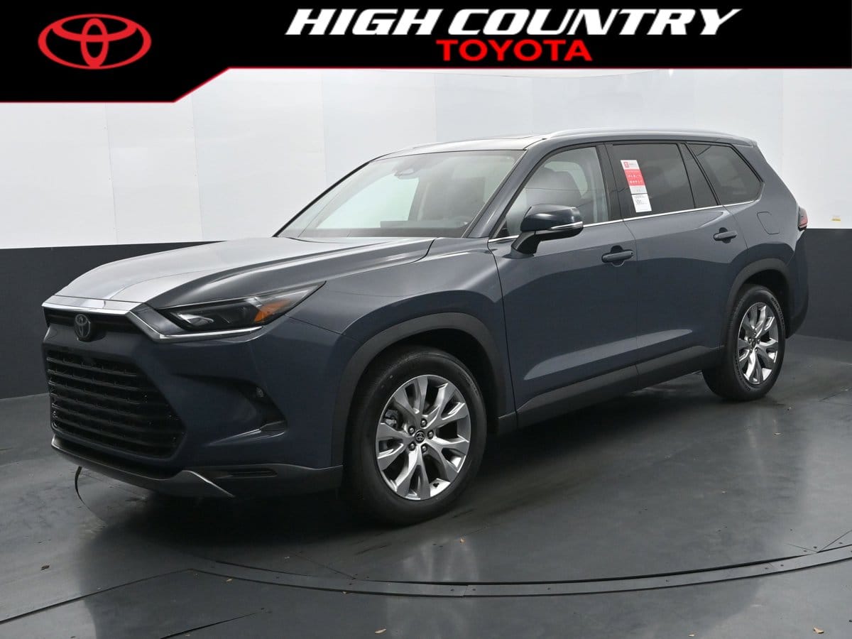 2026 Toyota Grand Highlander Limited's photo