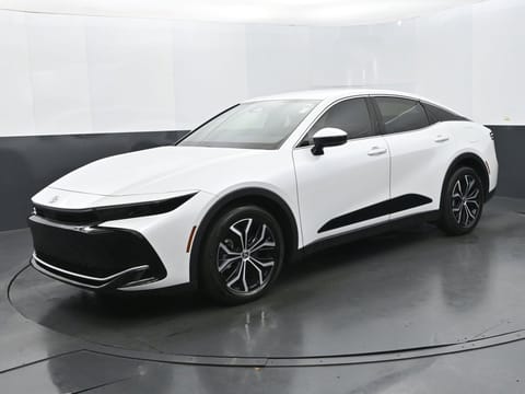 1 image of 2025 Toyota Crown XLE