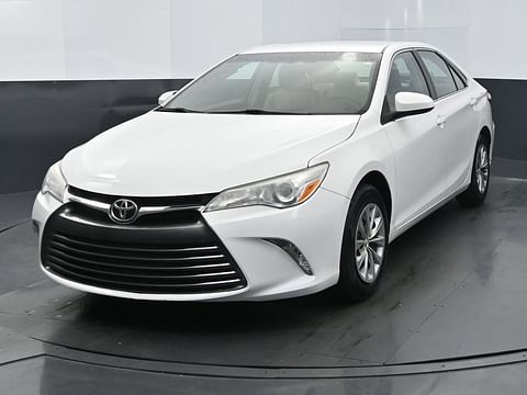 1 image of 2017 Toyota Camry LE