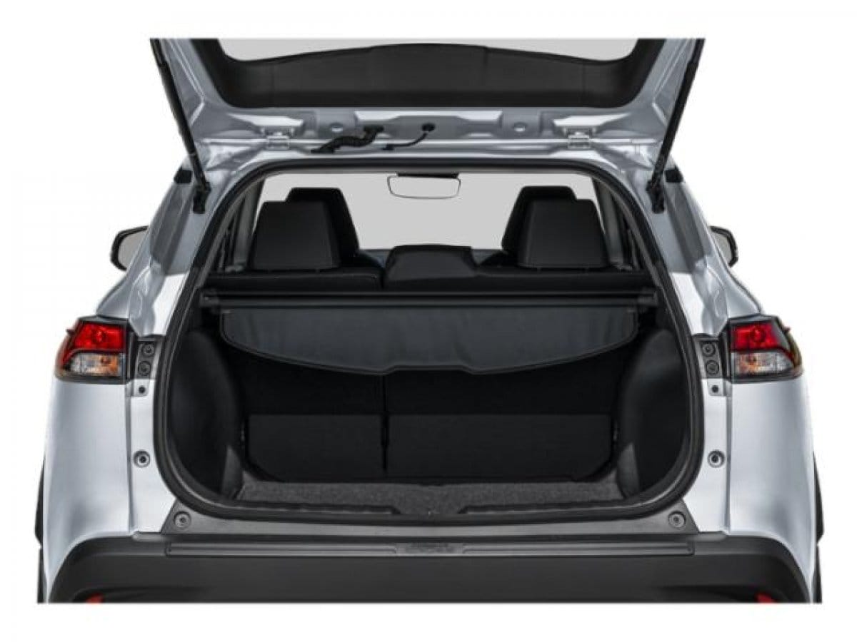 13 thumbnail image of  2026 Toyota Corolla Cross LE