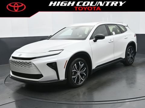 1 image of 2025 Toyota Crown Signia XLE